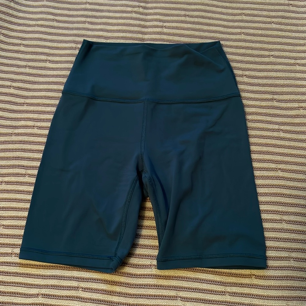 Athleta 7” Biker Shorts!